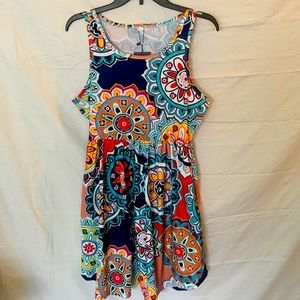 CLASSIC FASHION | Colorful Pattern and Flower Dress Size: L